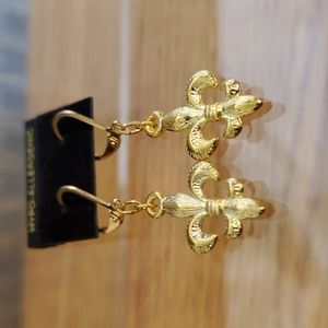 Gold Fleur-de-lis Hypoallergenic Earrings